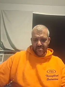 silkstroker6981 online show from November 10, 11:15 pm