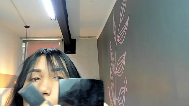 Snapshot of GiaFox_ chatting on January 17, 12:52 pm GiaFox online show from January 17, 12:52 pm