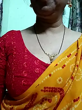 Snapshot of Rosy-B chatting on December 23, 6:16 pm Rosy-B online show from December 23, 6:16 pm