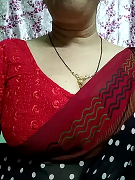 Snapshot of Rosy-B chatting on January 9, 5:54 pm Rosy-B online show from January 9, 5:54 pm