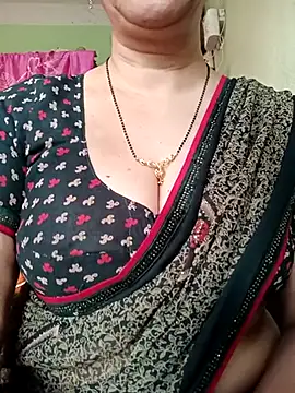 Snapshot of Rosy-B chatting on March 7, 1:09 am Rosy-B online show from March 7, 1:09 am