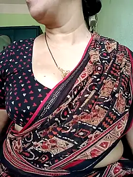 Snapshot of Rosy-B chatting on March 8, 9:50 am Rosy-B online show from March 8, 9:50 am