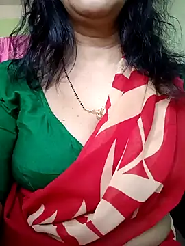 Snapshot of Rosy-B chatting on March 12, 9:55 am Rosy-B online show from March 12, 9:55 am