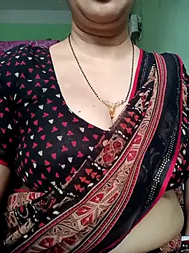 Snapshot of Rosy-B chatting on March 19, 12:37 am Rosy-B online show from March 19, 12:37 am