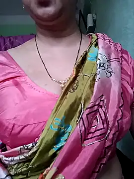 Snapshot of Rosy-B chatting on October 6, 12:30 am Rosy-B online show from October 6, 12:30 am