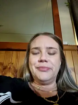 Off the Lesh online show from July 24, 5:16 am