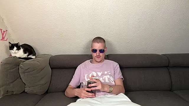 Cookieboy88 online show from March 22, 5:41 pm