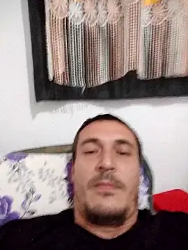 Snapshot of mayk18cm chatting on October 24, 2:46 pm mayk18cm online show from October 24, 2:46 pm