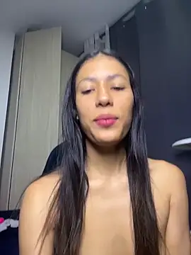 Valentinabaker online show from May 22, 6:09 am