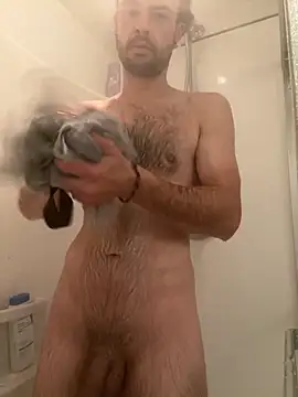 Snapshot of spundaddylive chatting on November 1, 4:31 pm spundaddylive online show from November 1, 4:31 pm