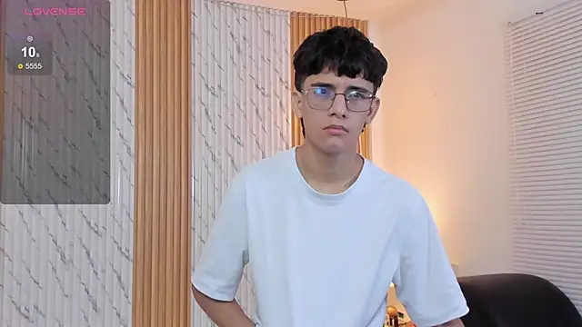 billie jr online show from October 31, 3:51 am