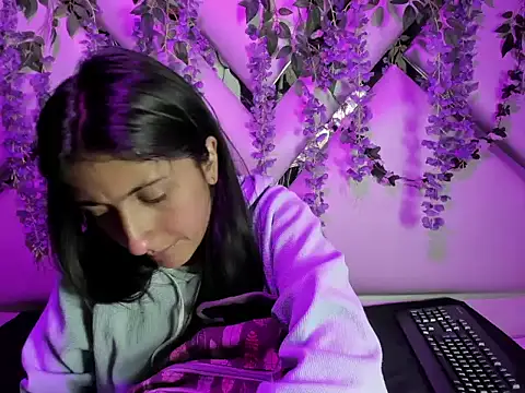 Cameron cutte online show from October 30, 8:42 pm