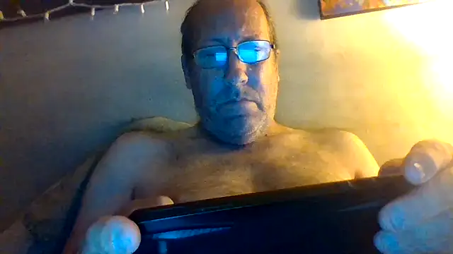 hornyrich69 online show from April 1, 2:01 am