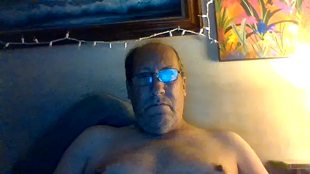 hornyrich69 online show from May 3, 5:24 am