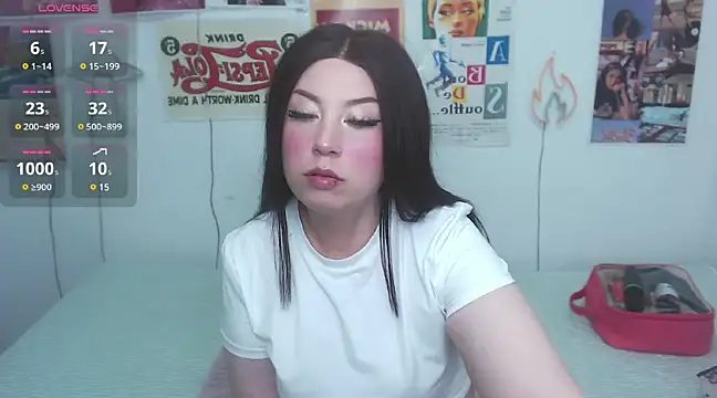 ari rossee online show from March 12, 9:24 pm