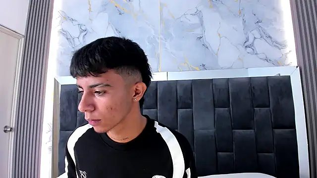 dikey 62 online show from March 15, 2:01 pm