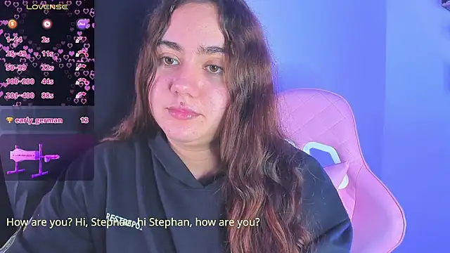 Snapshot of isarhodes_ chatting on December 21, 12:09 am isarhodes  online show from December 21, 12:09 am