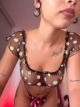 Hips hannah online show from July 10, 9:39 pm