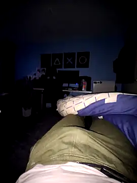 Snapshot of joel43278 chatting on November 19, 3:34 pm joel43278 online show from November 19, 3:34 pm