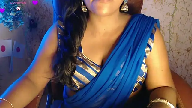 Snapshot of Prita07 chatting on June 14, 12:30 am Prita07 online show from June 14, 12:30 am