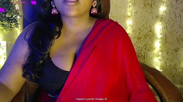 Snapshot of Prita07 chatting on June 28, 2:23 pm Prita07 online show from June 28, 2:23 pm