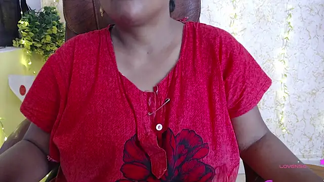Snapshot of Prita07 chatting on July 4, 9:59 am Prita07 online show from July 4, 9:59 am