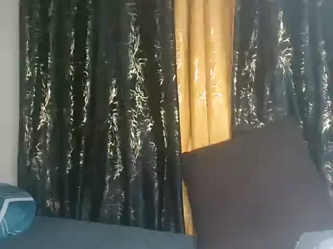 Snapshot of Sexxy_pretty24 chatting on June 5, 6:57 pm Sexxy pretty24 online show from June 5, 6:57 pm