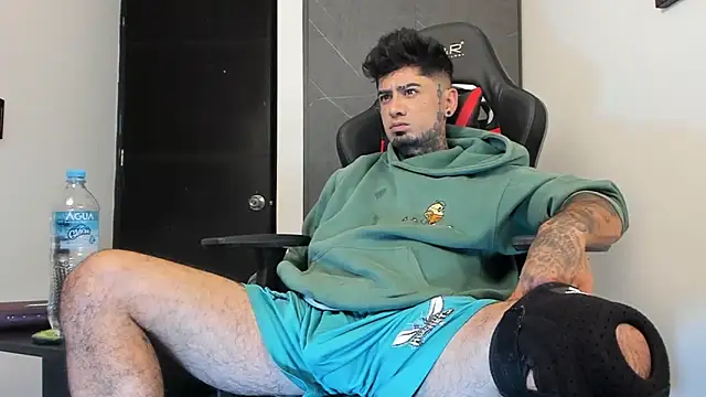 sergiio mesa27 online show from January 5, 11:44 pm