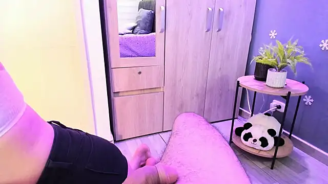 Hot Couple666 online show from February 6, 2:11 am