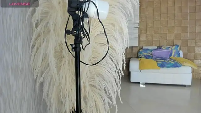 Snapshot of Lissalittlee chatting on September 21, 7:59 pm Lissalittlee online show from September 21, 7:59 pm