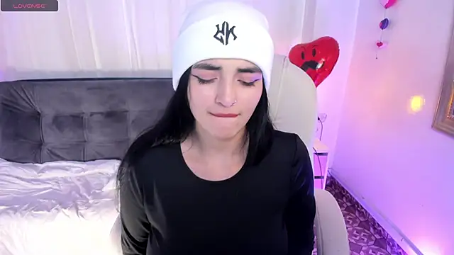 miel gomez online show from February 25, 11:11 pm