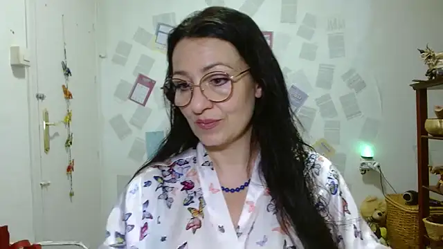 Snapshot of KeisyNeonX chatting on May 8, 8:03 pm KeisyNeonX online show from May 8, 8:03 pm