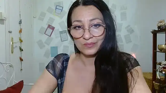 Snapshot of KeisyNeonX chatting on May 27, 3:42 pm KeisyNeonX online show from May 27, 3:42 pm