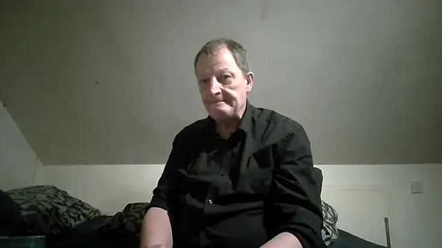 chubbybear2cum online show from February 19, 5:36 am