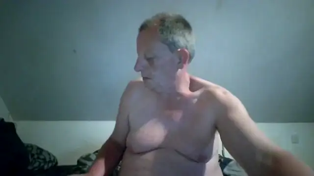 Snapshot of chubbybear2cum chatting on May 27, 1:57 am chubbybear2cum online show from May 27, 1:57 am