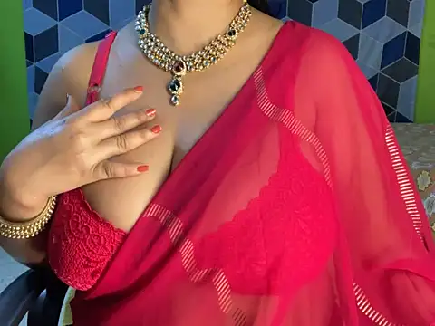Snapshot of Aishwarya_101_ chatting on March 17, 6:42 pm Aishwarya 101 online show from March 17, 6:42 pm