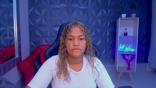 Cristal War online show from January 13, 10:26 pm