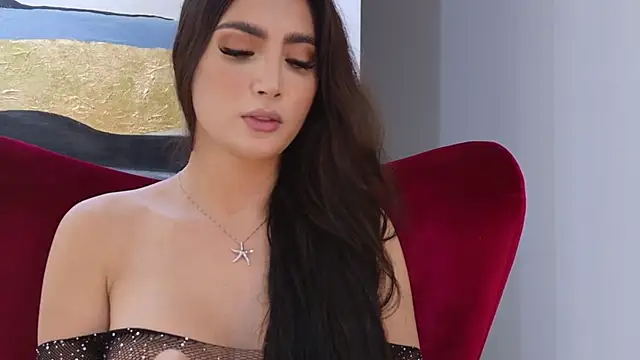 Snapshot of _BellaDonna_ chatting on September 27, 1:43 am  BellaDonna  online show from September 27, 1:43 am