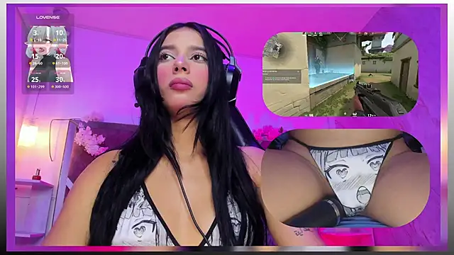 SweetieCloe  online show from January 14, 9:20 pm