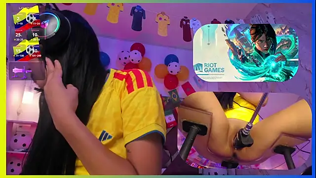 SweetieCloe  online show from June 23, 1:53 pm