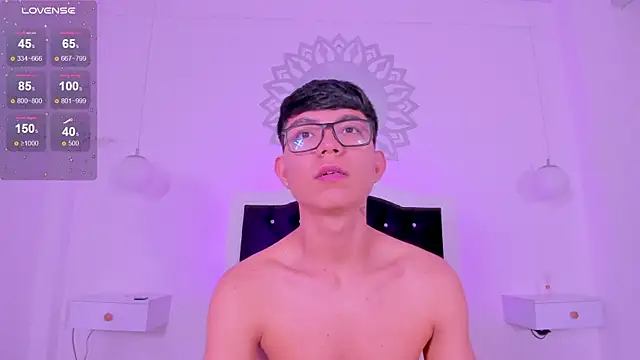 CodyTwink online show from January 14, 4:34 pm