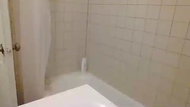 AllLeggs online show from December 6, 5:09 am