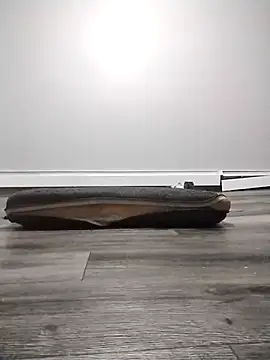 AllLeggs online show from March 5, 7:16 am