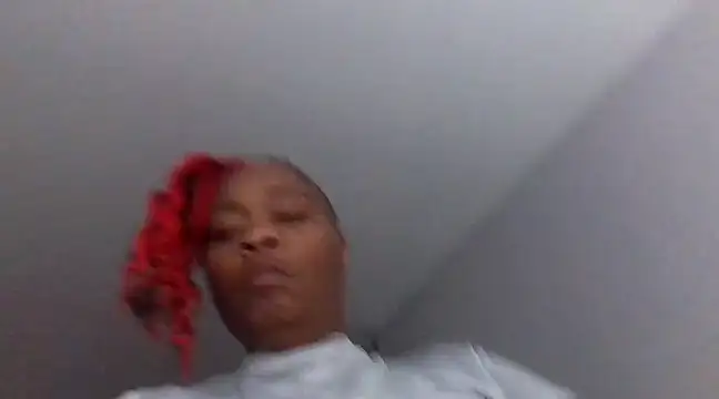 AllLeggs online show from March 18, 2:37 pm