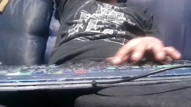 robeaulieu02 online show from March 17, 4:40 am