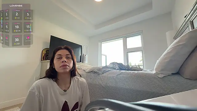 NattyFierros online show from July 3, 9:21 pm