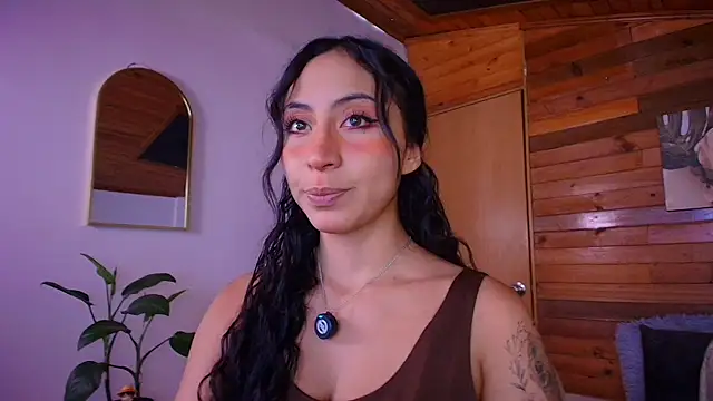 Snapshot of amber_curly chatting on July 14, 8:36 pm amber curly online show from July 14, 8:36 pm