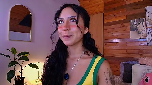 Snapshot of amber_curly chatting on July 22, 9:17 pm amber curly online show from July 22, 9:17 pm