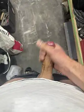 oneeight28 online show from April 8, 4:18 pm