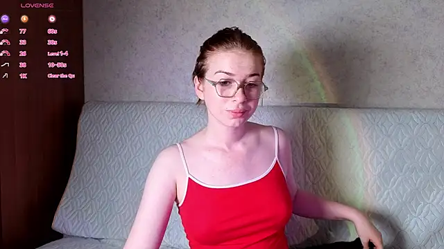 Snapshot of KatalinaAmore chatting on June 11, 4:27 pm KatalinaAmore online show from June 11, 4:27 pm
